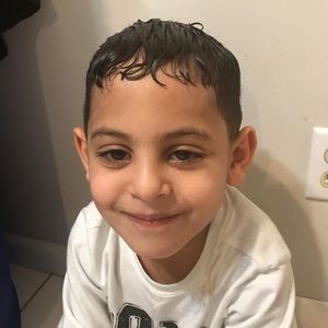 Meet your Posher, Saleh